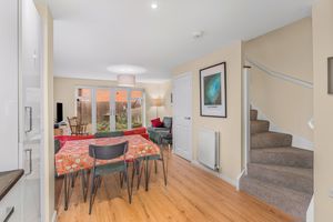 Swift Drive Bodicote